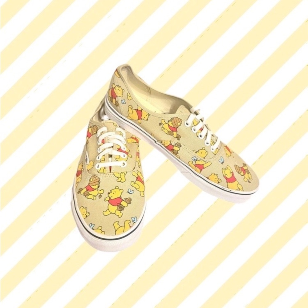 New Vans “Rare” Disney Winnie the Pooh 26 Sneakers Collectibles Sz 10.5